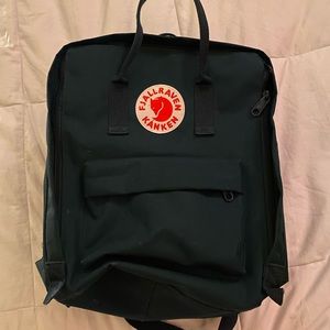 SOLD DO NOT BUY Navy Fjallraven Kanken